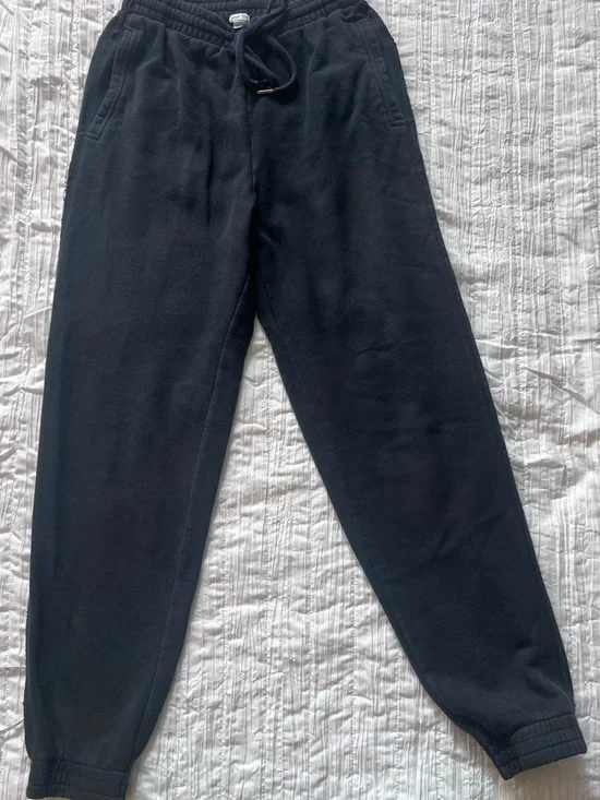 aerie Black Cozy Fleece Joggers with Drawstring Waist - Picture 1 of 3
